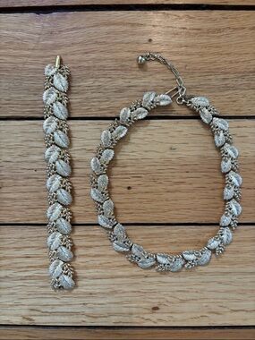 Vintage Trifari Choker & Bracelet